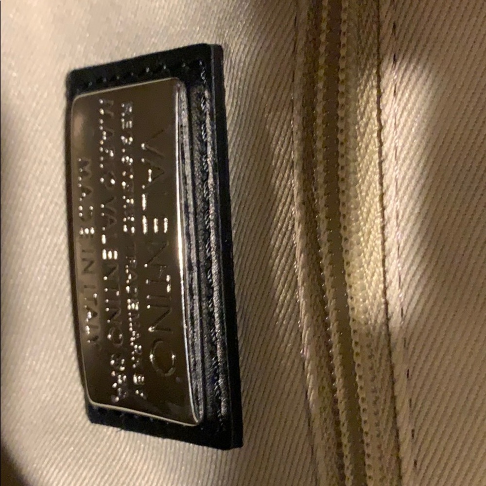 Handbag - Picture 3 of 3